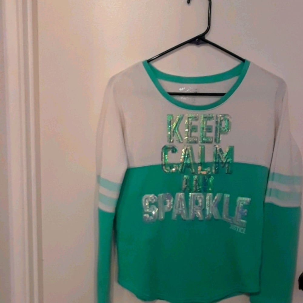 Sweatshirt